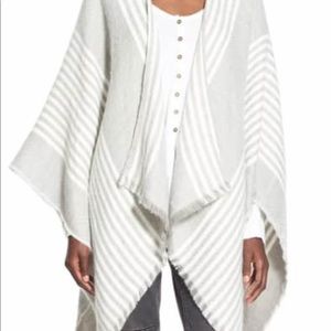 Grey/white poncho B.P. Nordstrom